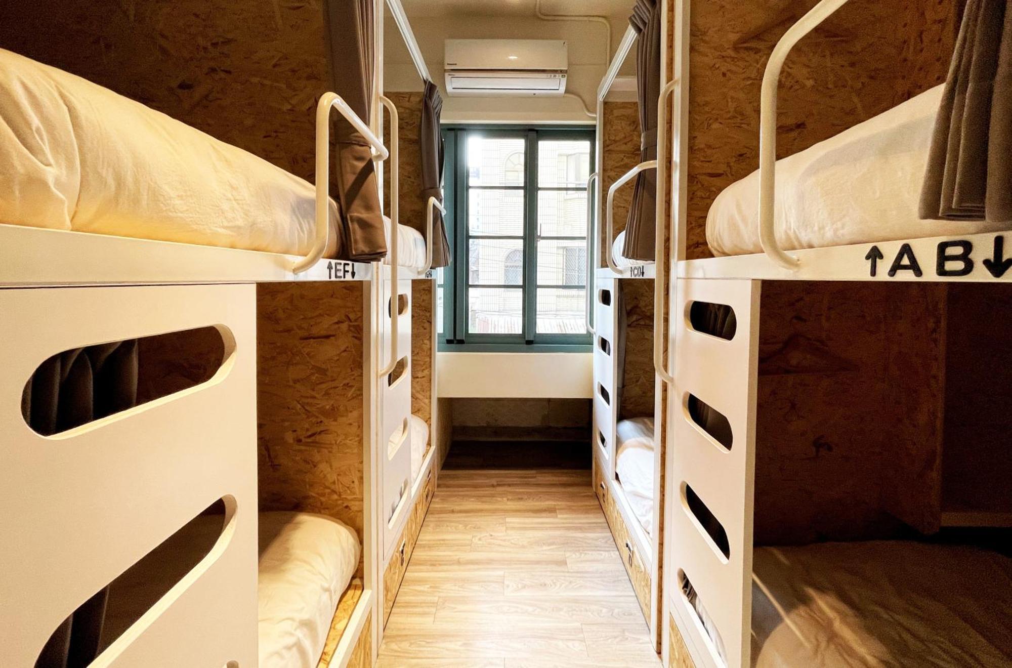 Funtime Hostel مدينة تشيايي المظهر الخارجي الصورة