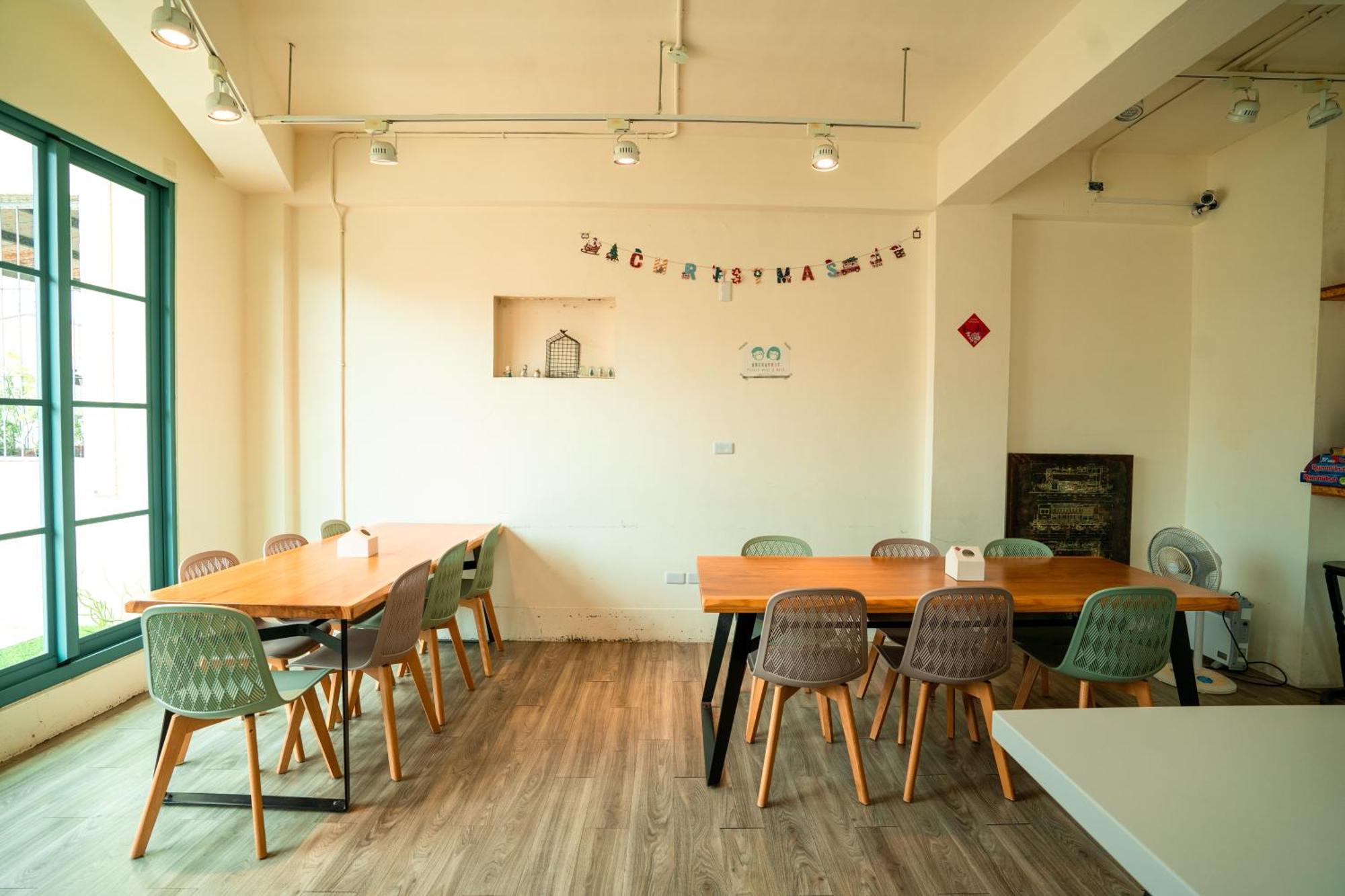 Funtime Hostel مدينة تشيايي المظهر الخارجي الصورة